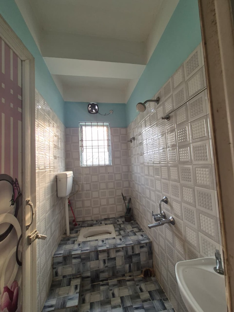 Unfurnished 2bhk in Hatigaon, Guwahati, Assam, India for Rent